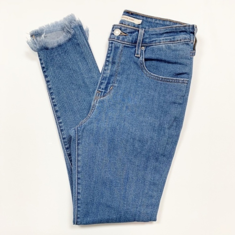 Levi's 721 High Rise Skinny Jean 24W